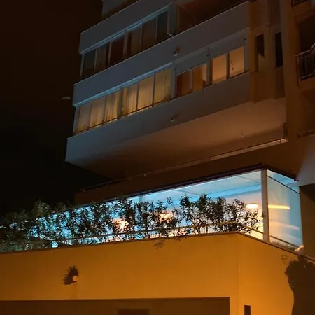 Appartement Relax Whit Big Terrace 170m2 Near The In