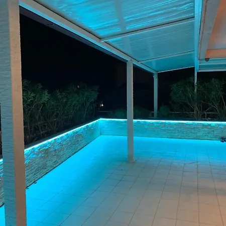 Relax Whit Big Terrace 170m2 Near The In 公寓