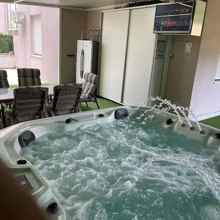 Relax Whit Big Terrace 170m2 Near The
