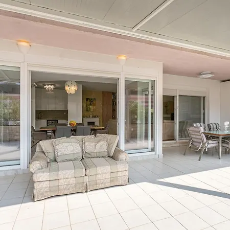 شقة Relax Whit Big Terrace 170m2 Near The In سبليت