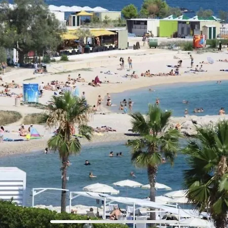 Relax Whit Big Terrace 170m2 Near The In Lejlighed *