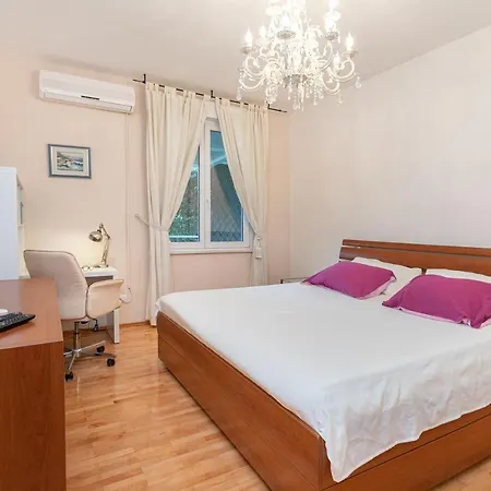 Relax Whit Big Terrace 170m2 Near The *