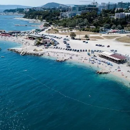 Relax Whit Big Terrace 170m2 Near The In Lejlighed *